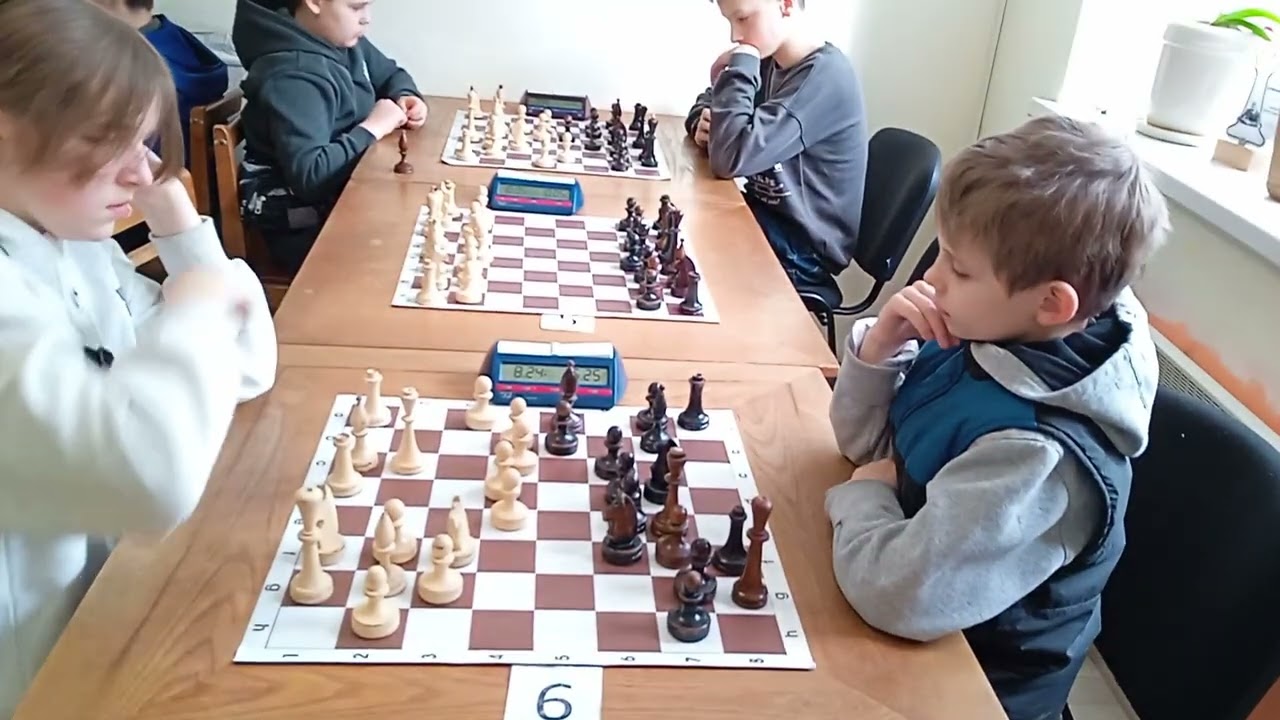 Домінація білих по чорних полях | Чемпіонат Прикарпаття (U14) – 2026 | Рапід | Раунд 6 | Дошка 6-4