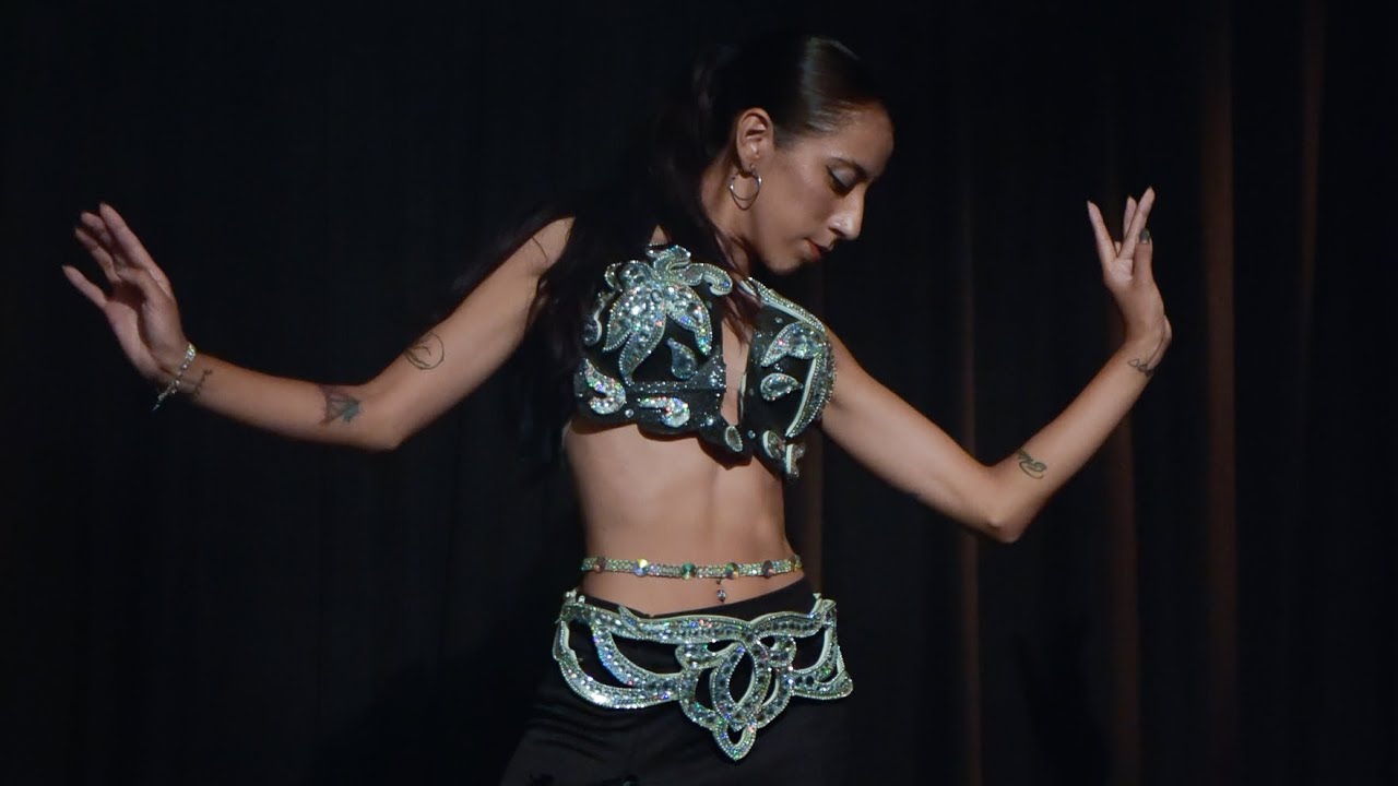 DANDANA - Mili Fiorell