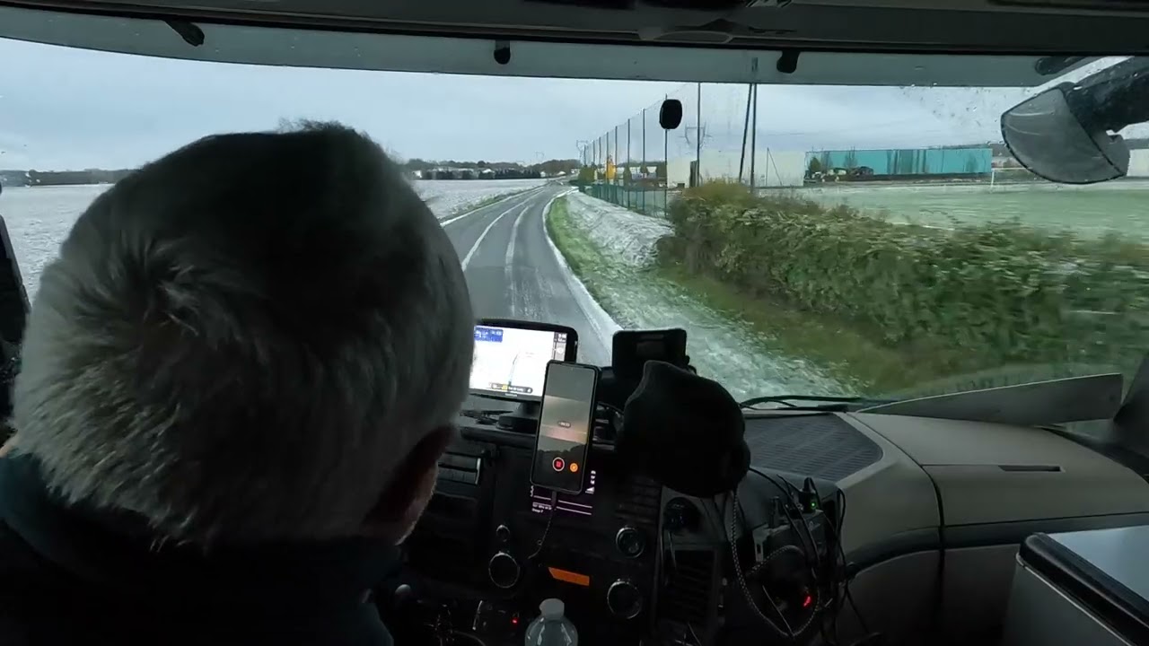 LA NEIGE ET DÉJA ARRIVÉE