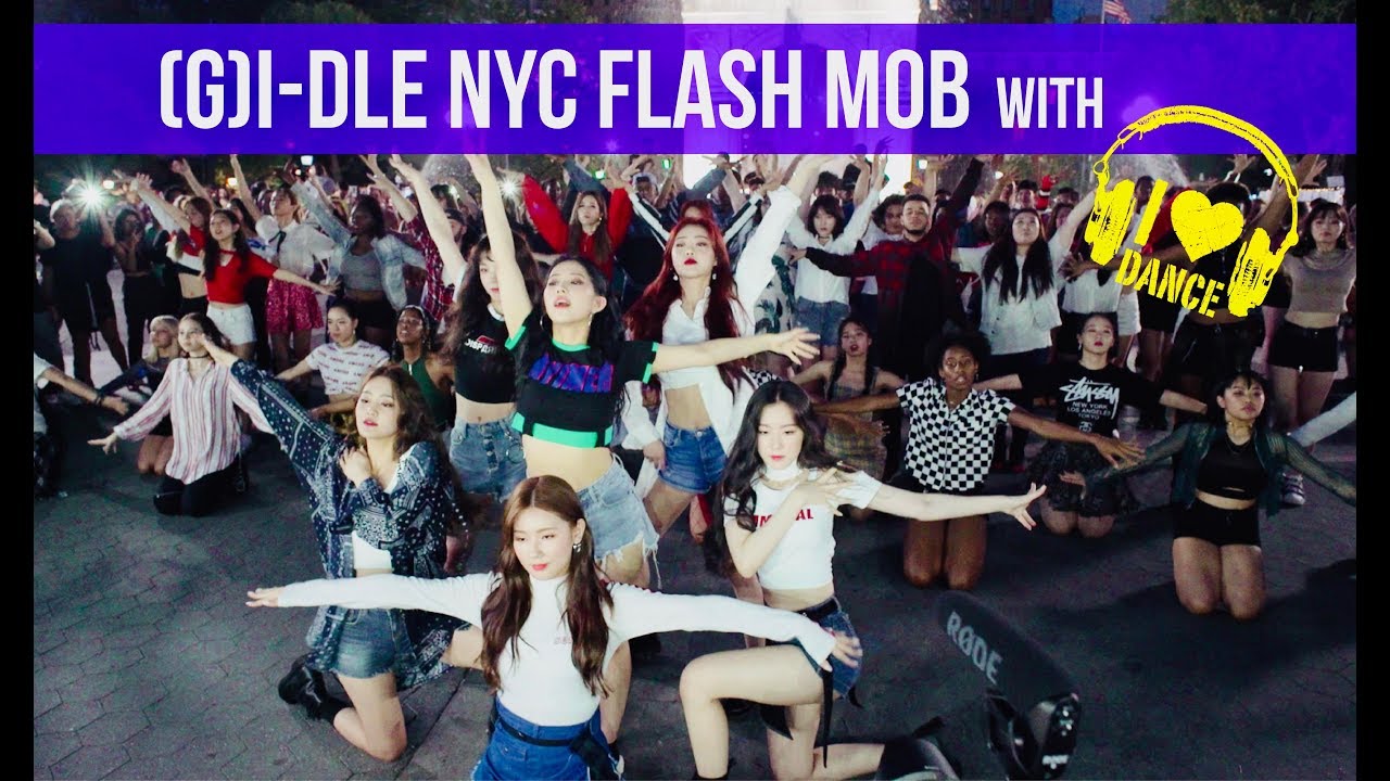(G)I-DLE NYC FLASH MOB with I LOVE DANCE