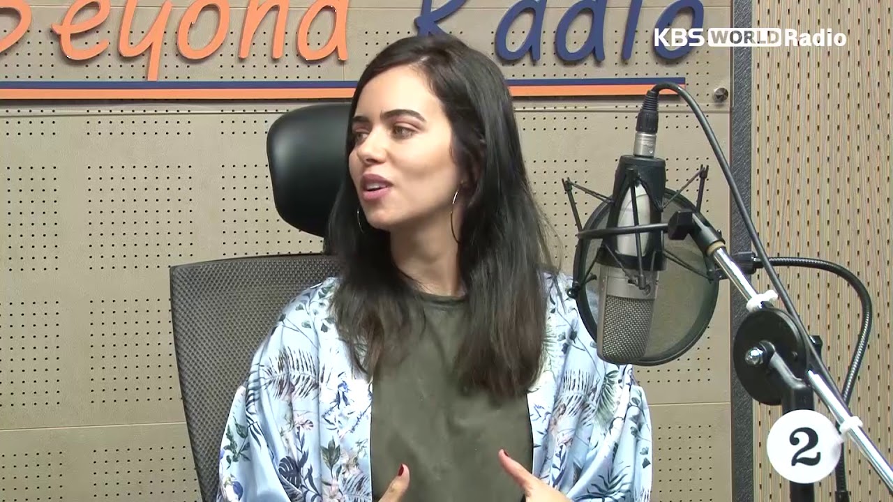 Actress Azza&Iraqi Oud Player AhmadShamma 아흐메드샴마,앗자부부أحمد شمة وقرينته عزة