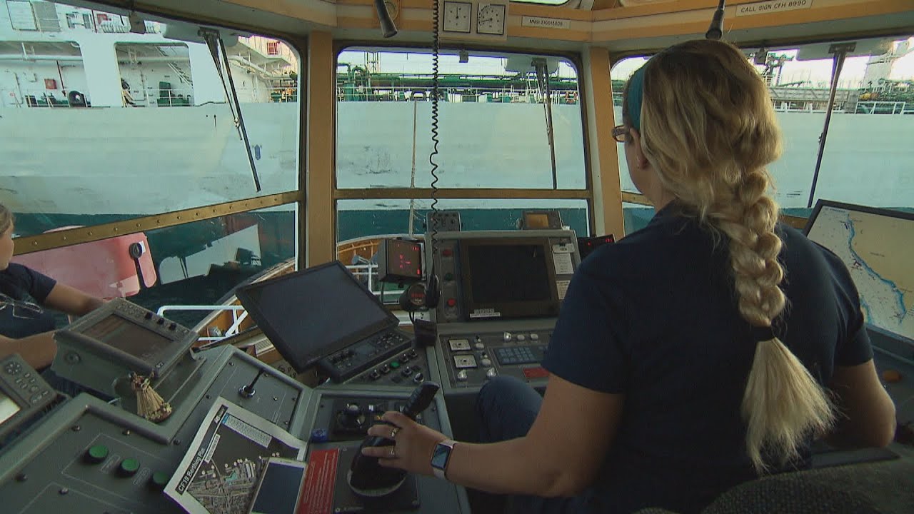 Land & Sea: Women at sea