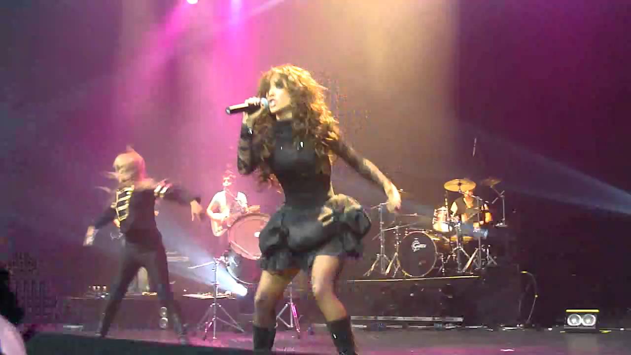 Para Qué - Anahi MDWT Vivo Rio 09-10-2010