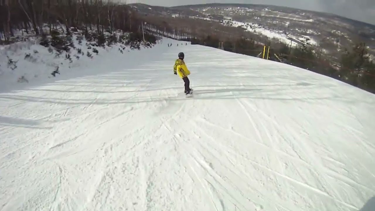 Skiing in the Poconos (GoPro HD)