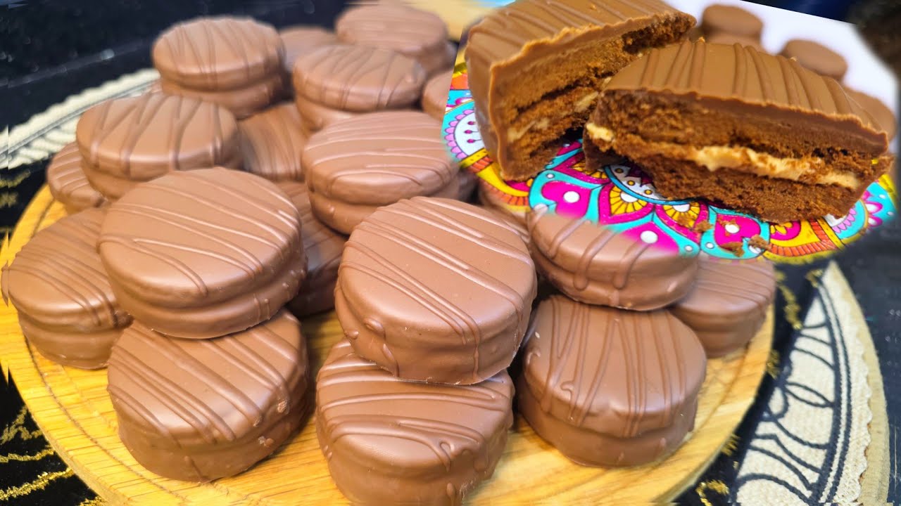 مطبخ ام وليد / حلوة النيغرو ملازمش تراطيها بنينة تحفة بدون بيض،  حلوة زمان سهلة و بسيطه 😋😍🥰.