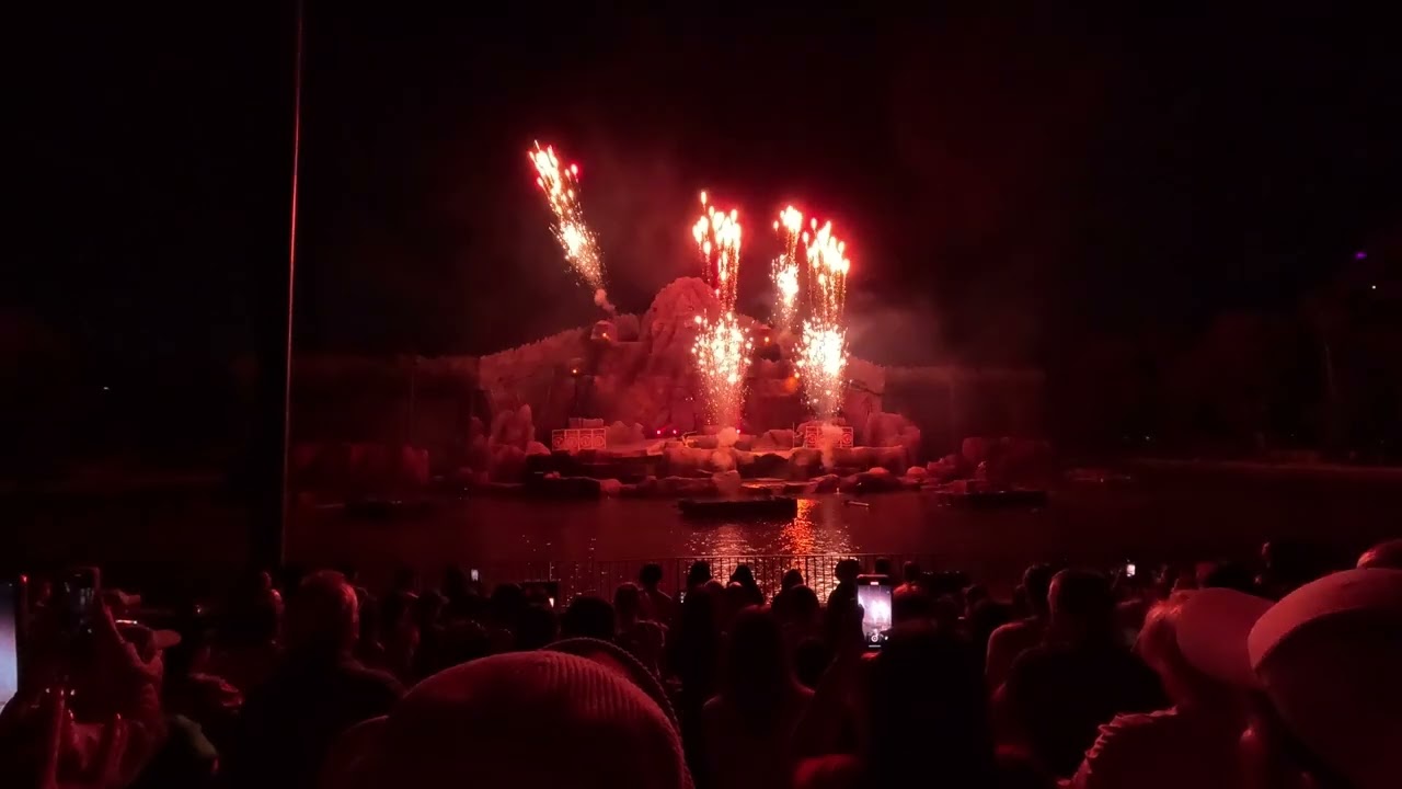Fantasmic Disney 2025