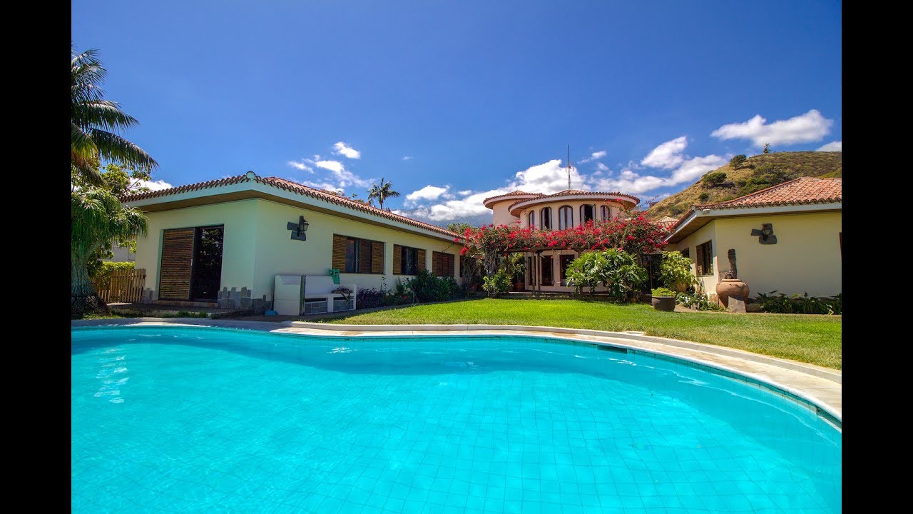 Amazing villa with unique architecture in Puerto de la Cruz 650.000 EUR