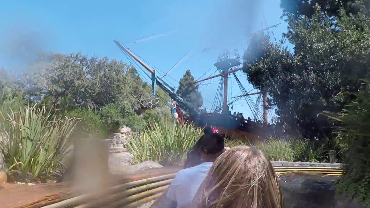 Splash Mountain at Disneyland Park - Log Flume Ride Attraction POV