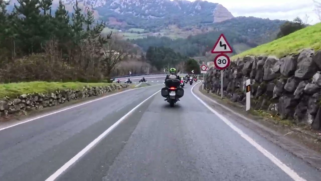 Ruta 2025 cerrada  Makinas recibe 2026 con las uvas de fin de año