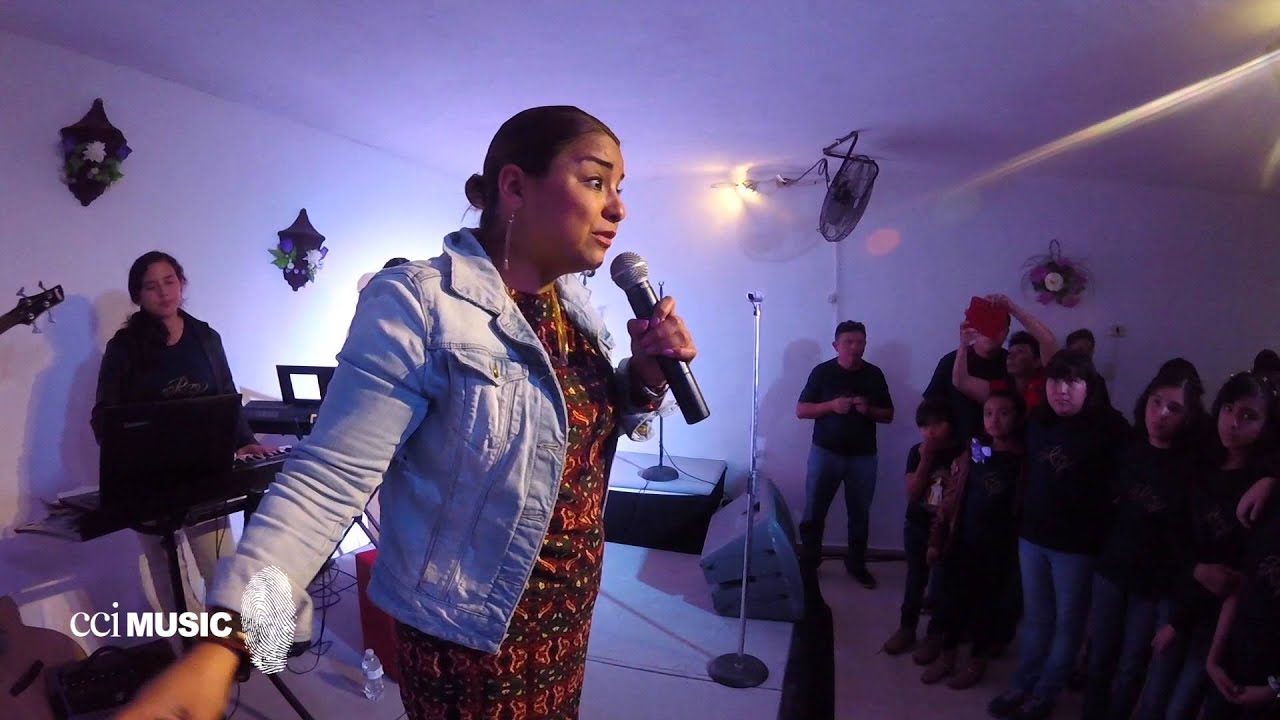 Claudia Ramos en Tizim&iacute;n, M&eacute;rida