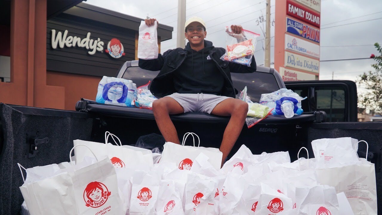 FEEDING THE HOMELESS ON THANKSGIVING!!! (EMOTIONAL)