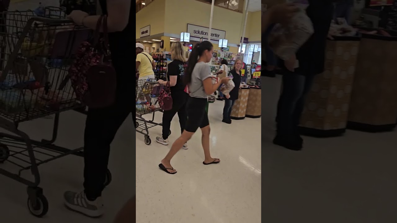 BONUS VIDEO: Tour of Stop & Shop East Brunswick, NJ (Not Closing!)