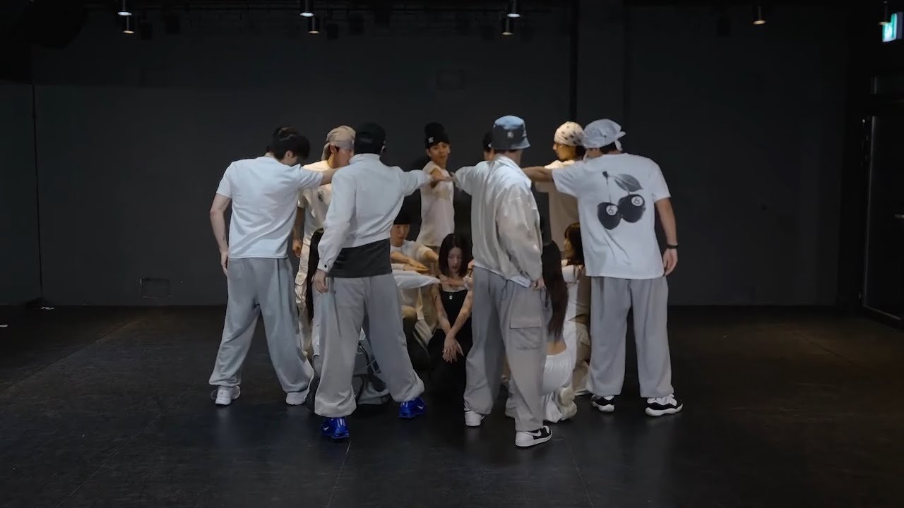 KWON EUNBI (권은비) - Hello Stranger Dance Practice [MIRRORED] 4K