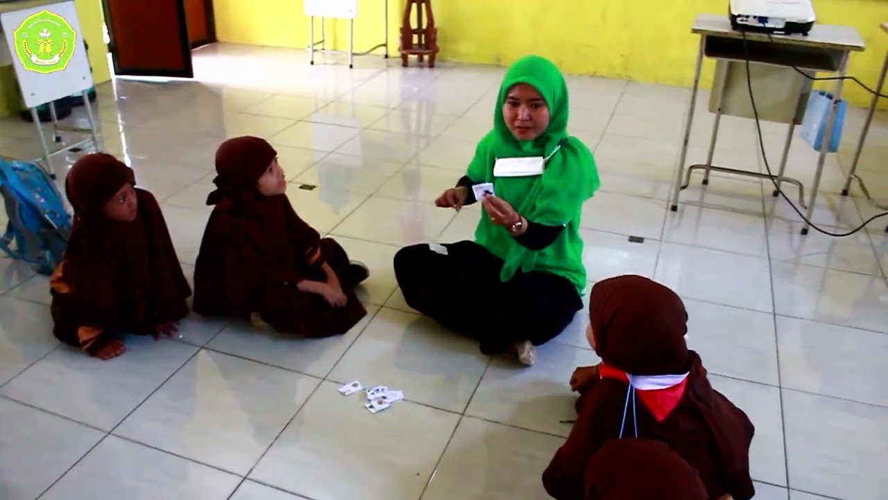 Ekstrakurikuler English Club || SD Interaktif Harum Mulia