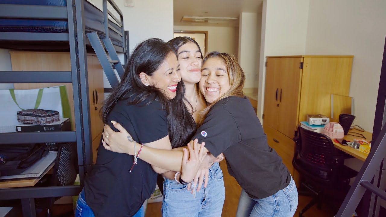 SDSU Housing Move-in Day 2022