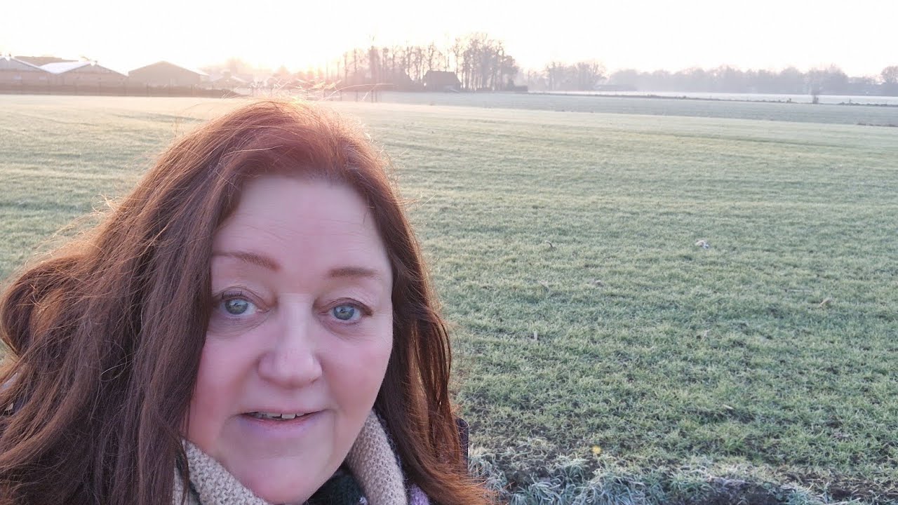 Sundayvlog ENG 🇬🇧🚶‍♀️Walking, knitting and weaving in ends 