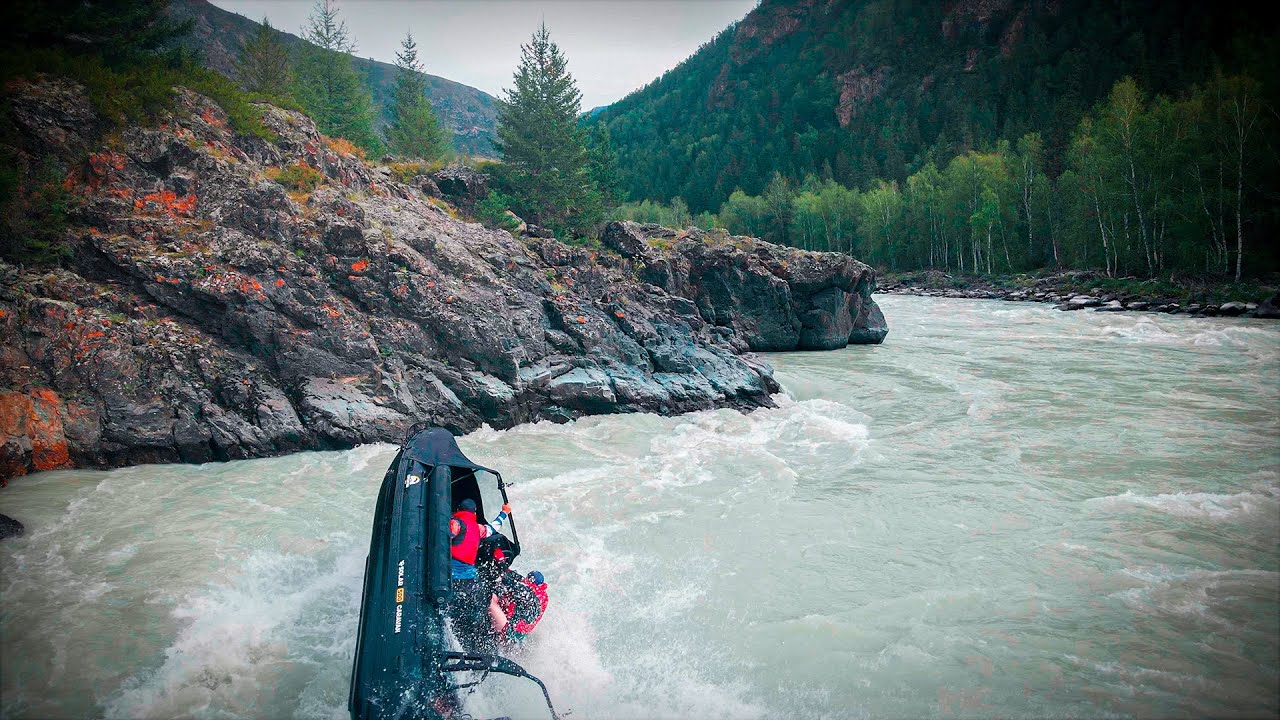 ПЕРЕВЕРНУЛАСЬ ЛОДКА С ЛЮДЬМИ. АЛТАЙ. КАТУНЬ. АРГУТ. ВОДОМЕТНЫЕ ЛОДКИ