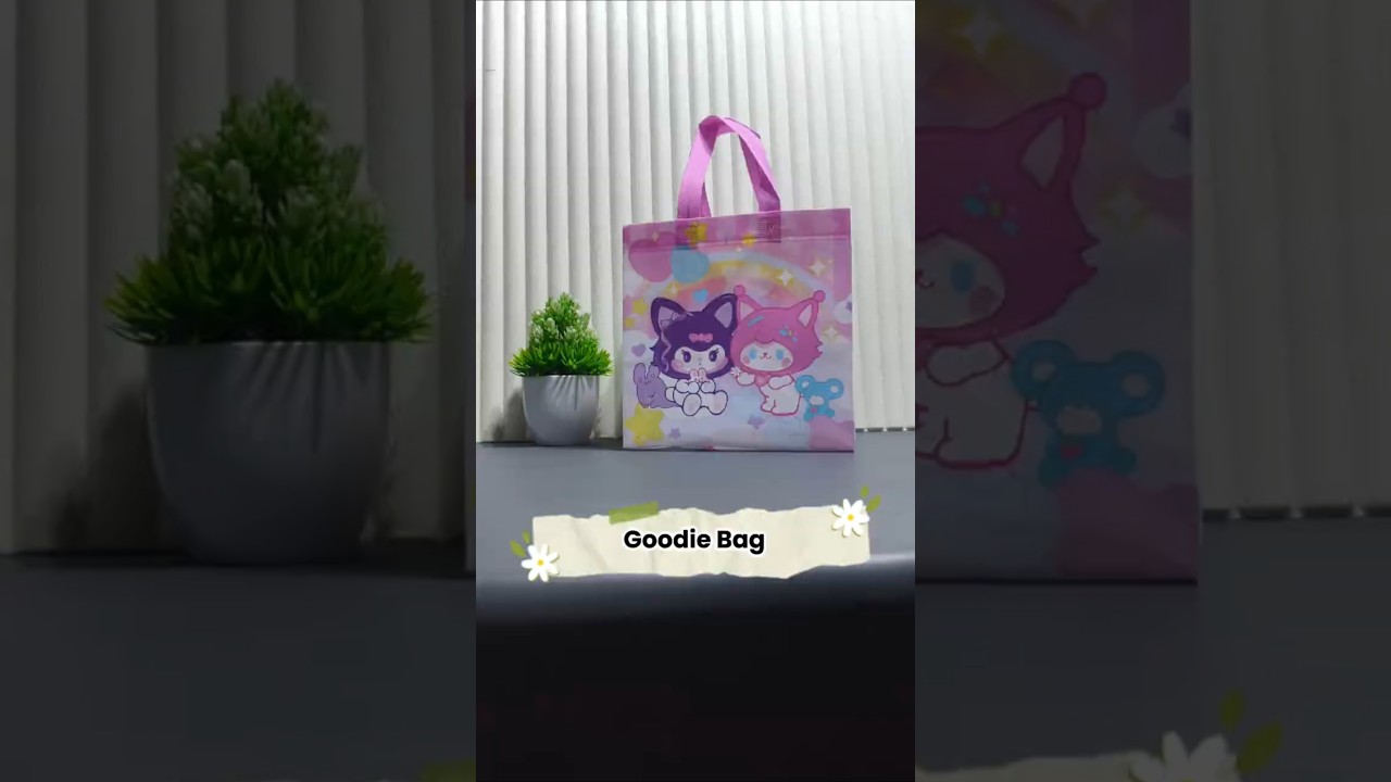 Goodie Bag beli di pojok kanan atas