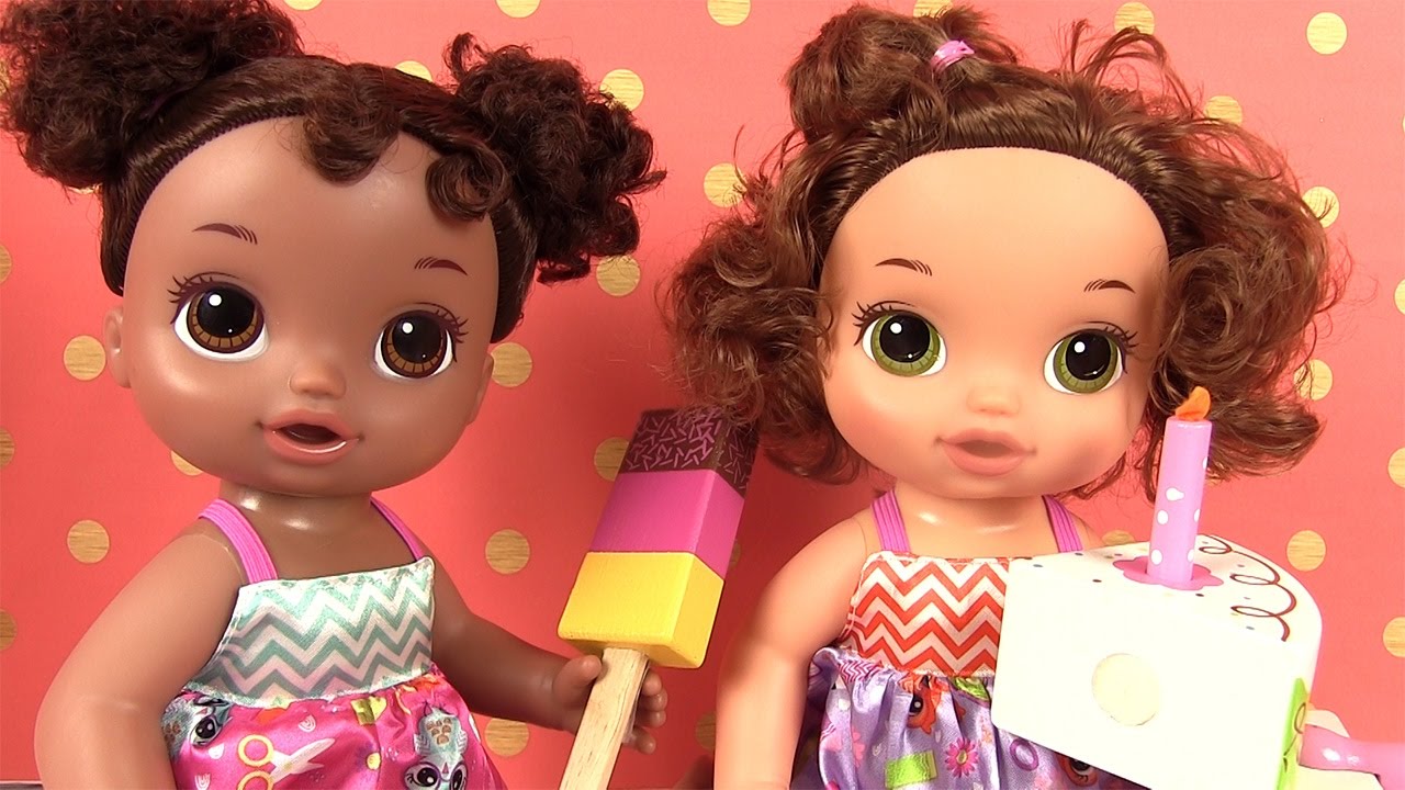 Baby Alive Poupée Bébé Prêt pour l’Ecole Anniversaire Glaces Gâteau