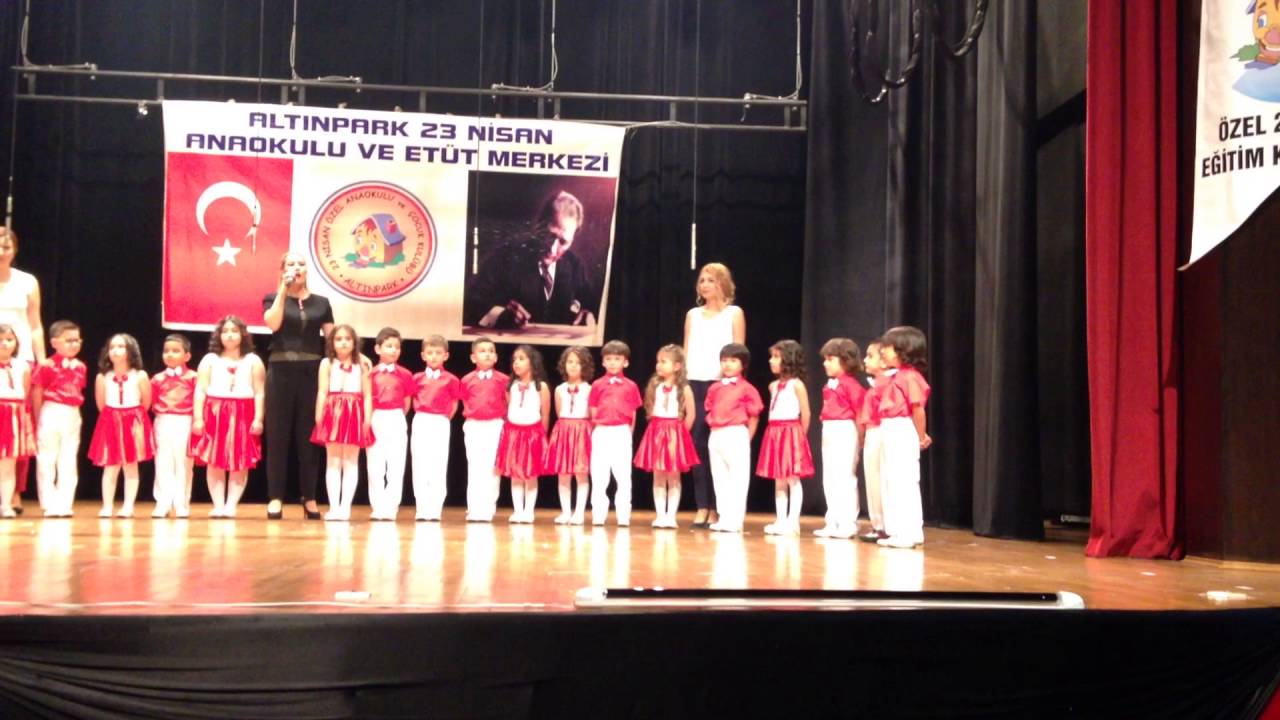 Andımız'ı bir de böyle dinleyin! Türküm, doğruyum, çalışkanım...