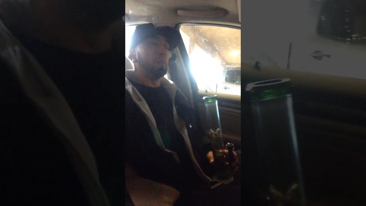 Smoking a blunt