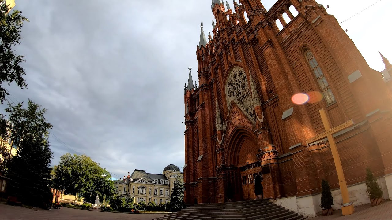 ⁴ᴷ⁵⁰ Walking Moscow: Moscow Center - from Belorusskaya Metro Station to The Roman Catholic Cathedral