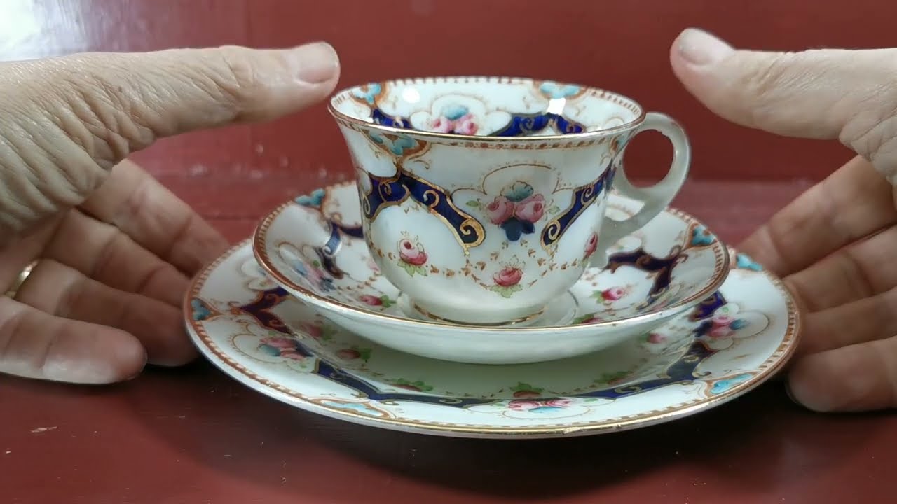 Antique Beswick & Sons Warwick China 4662 Teacup Trio