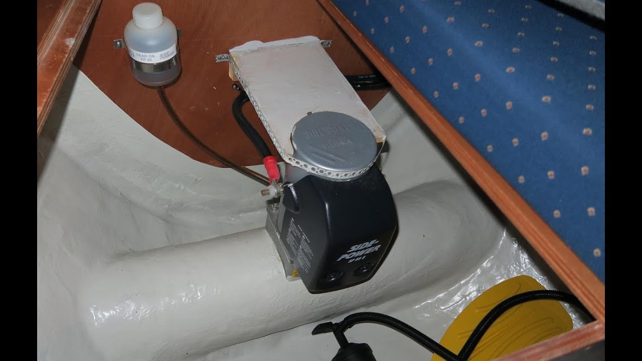 Side-power SP55 S bow thruster oil change 2017