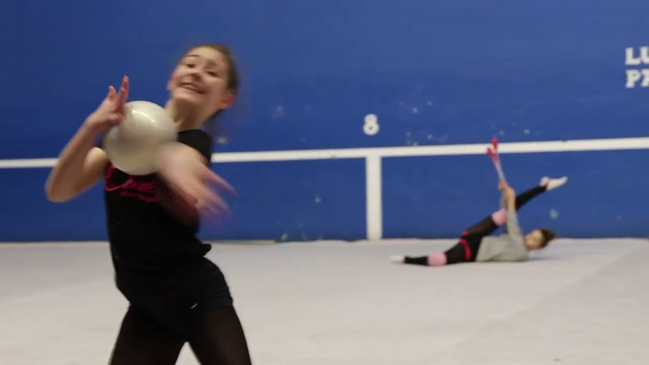 Ritmika Bitxiak - Tu Club de Gimnasia R&iacute;tmica en Mungia