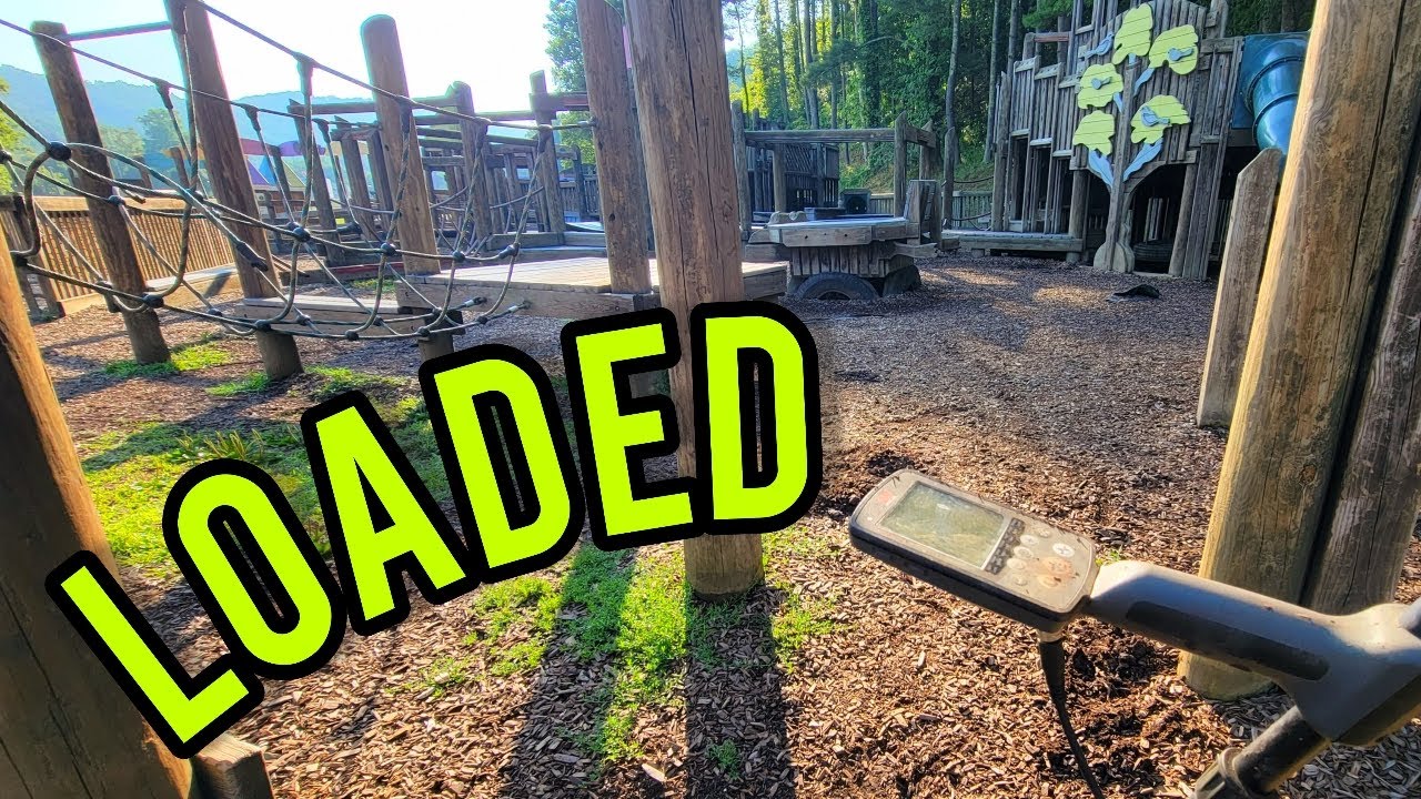 finding an unbelievable amount of coins metaldetecting local park