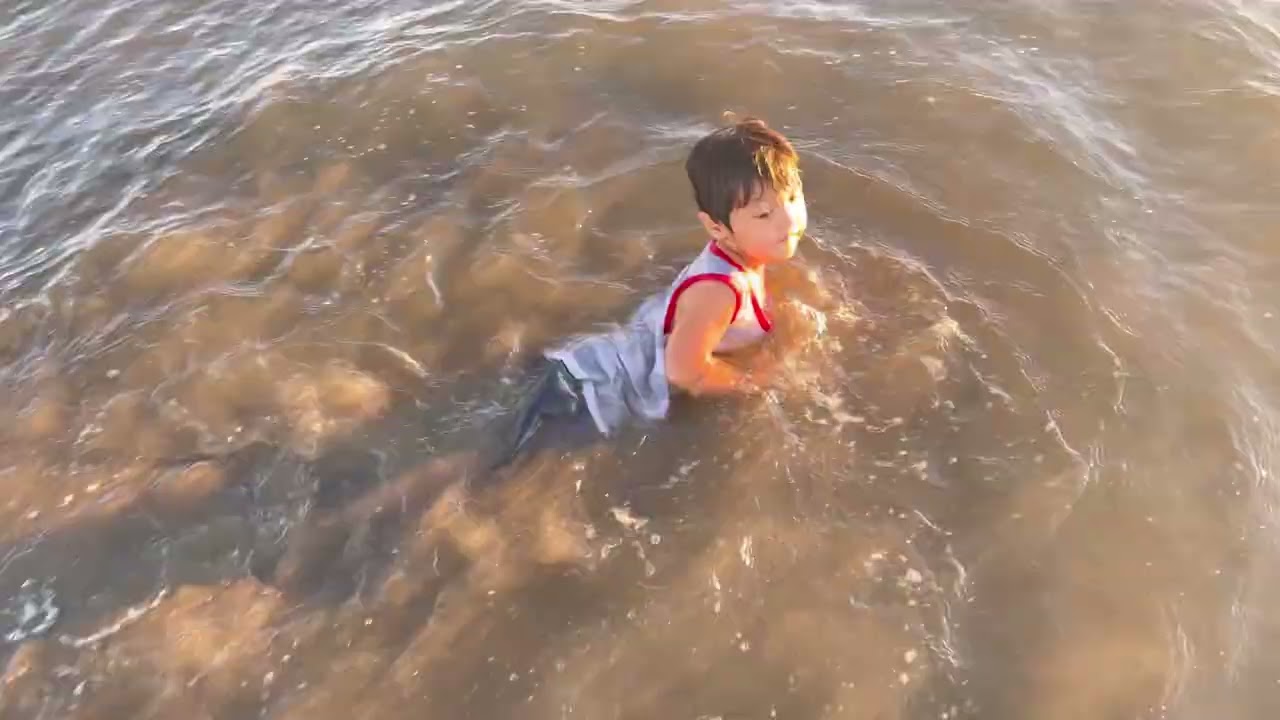 Comenzando el año nuevo con mi familia por la playa🏝️🌊