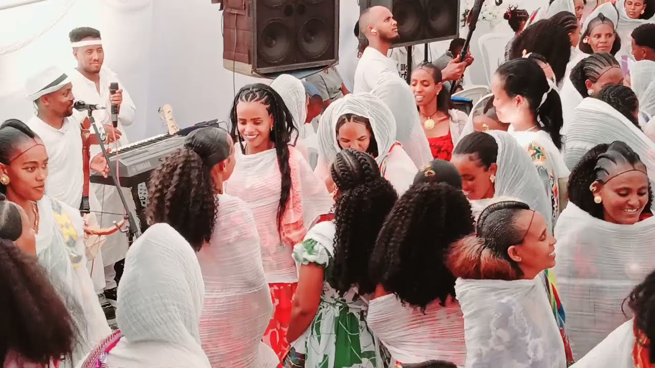 ተመስገን - ተኽላይ - ስኽትት - እገላ ለምለም - ምዉት ዘበራብር ጓይላ ምስ ደቂ እገላ / temesgen teklay #duet  #live #perform