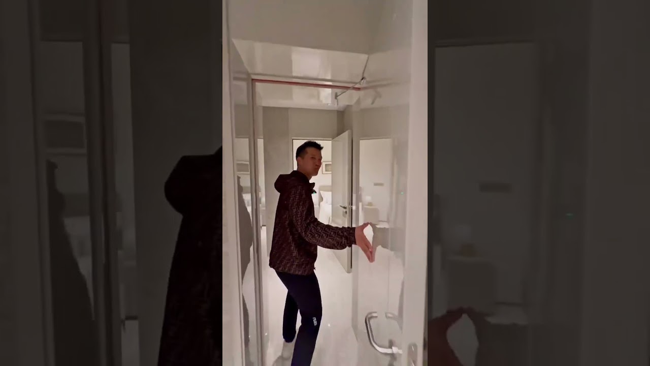 汤臣一品和古北壹号都黯然失色，上海古北爱马仕游艇风日不落大平层，434 ㎡ 一层一户！
