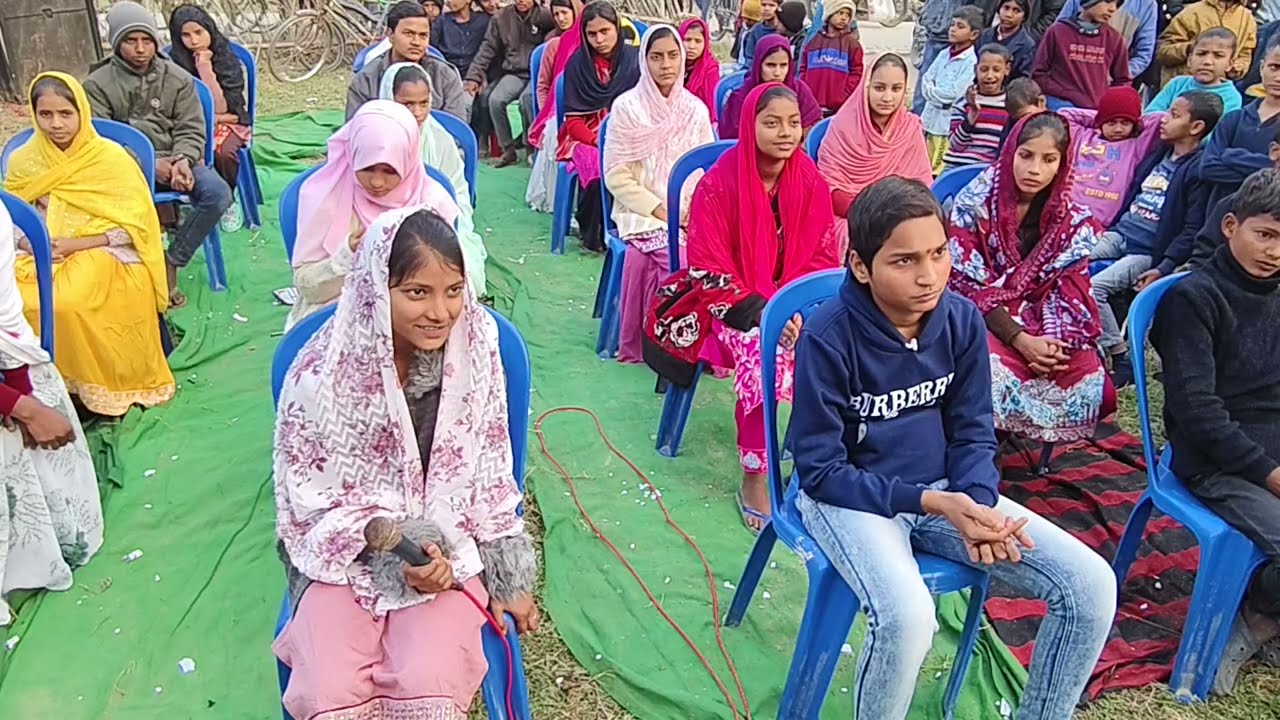 दो विद्यार्थियों के बीच टक्कर का मुकाबला Class-9th 