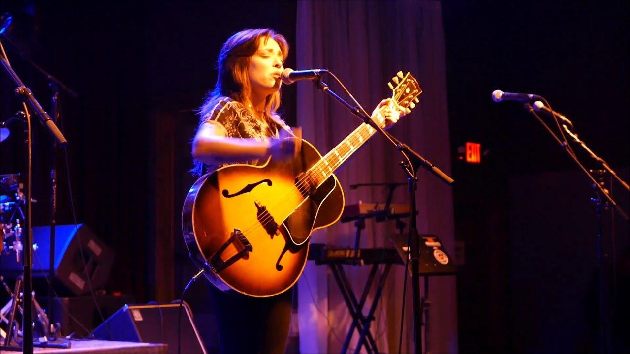 Carly Gibson - Ain't the Same - Divapalooza @ Vista Room, Decatur, GA - Sun Dec/1/2019
