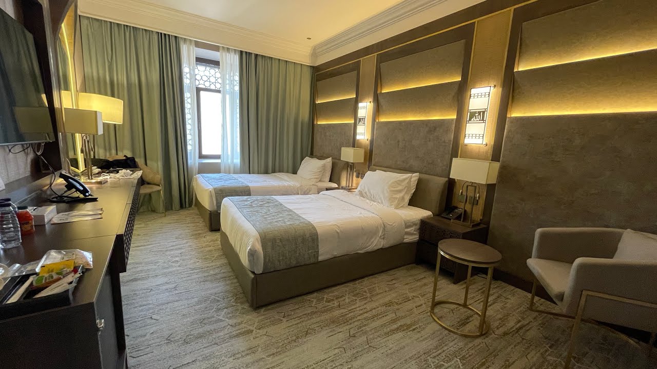 GIMANA SIH HOTEL AL HARAM DI MADINAH? DEKET / JAUH DARI MASJID NABAWI??