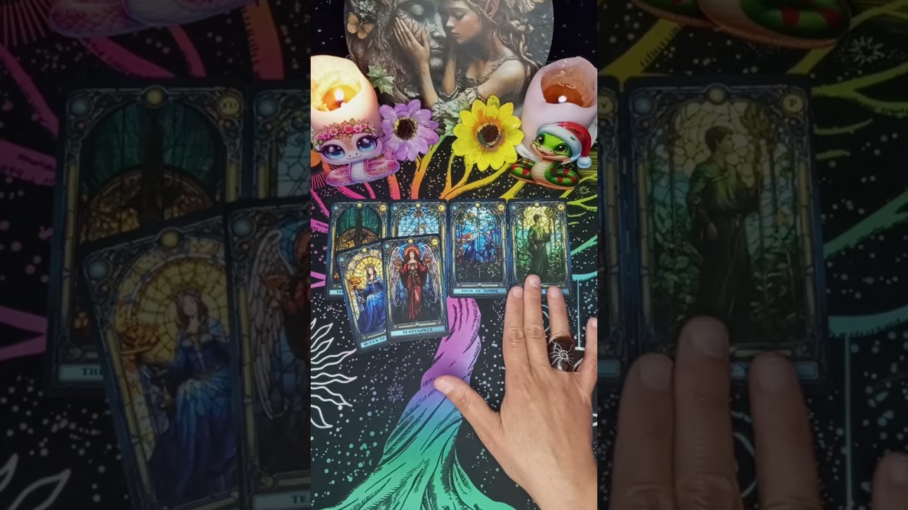 🔮🪄✨ Διάλεξε στήλη και μάθε ποιος σε σκέφτεται....