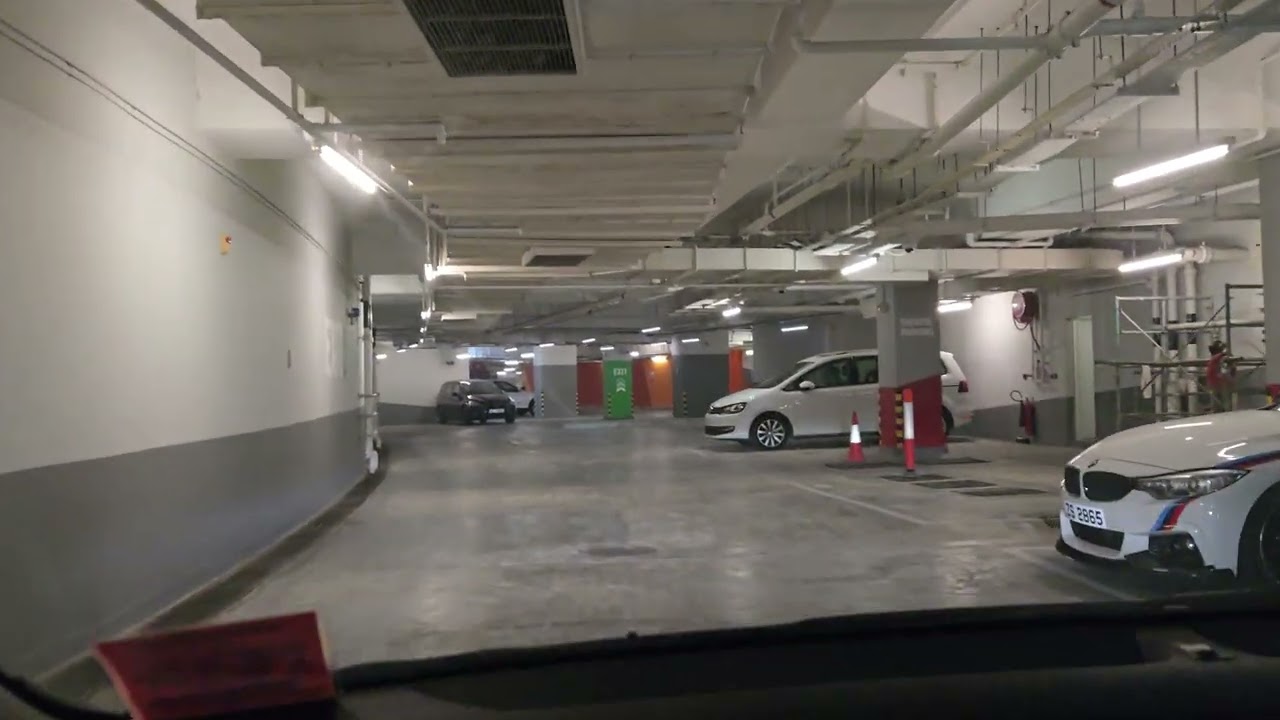 alphasmart adaptive lighting in carpark