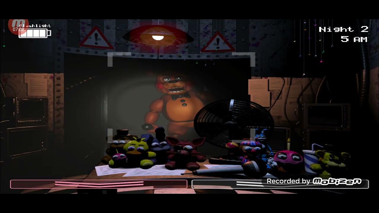 Jogando fnaf2