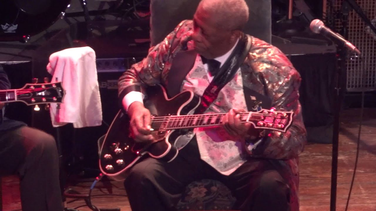 B.B. King and George Benson Jam live at the House of Blues in Chicago