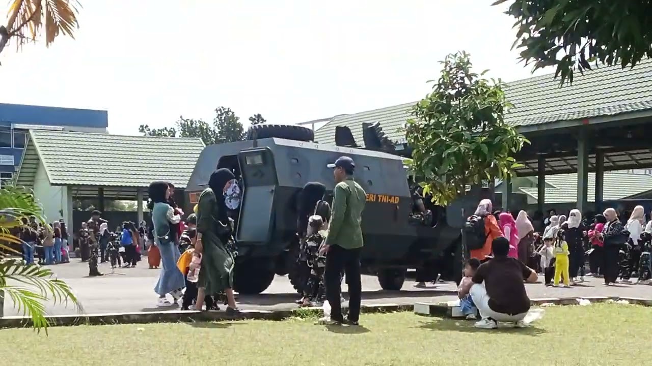 Jom lihat kegiatan abang Alfatan bersama2 teman2 abang.