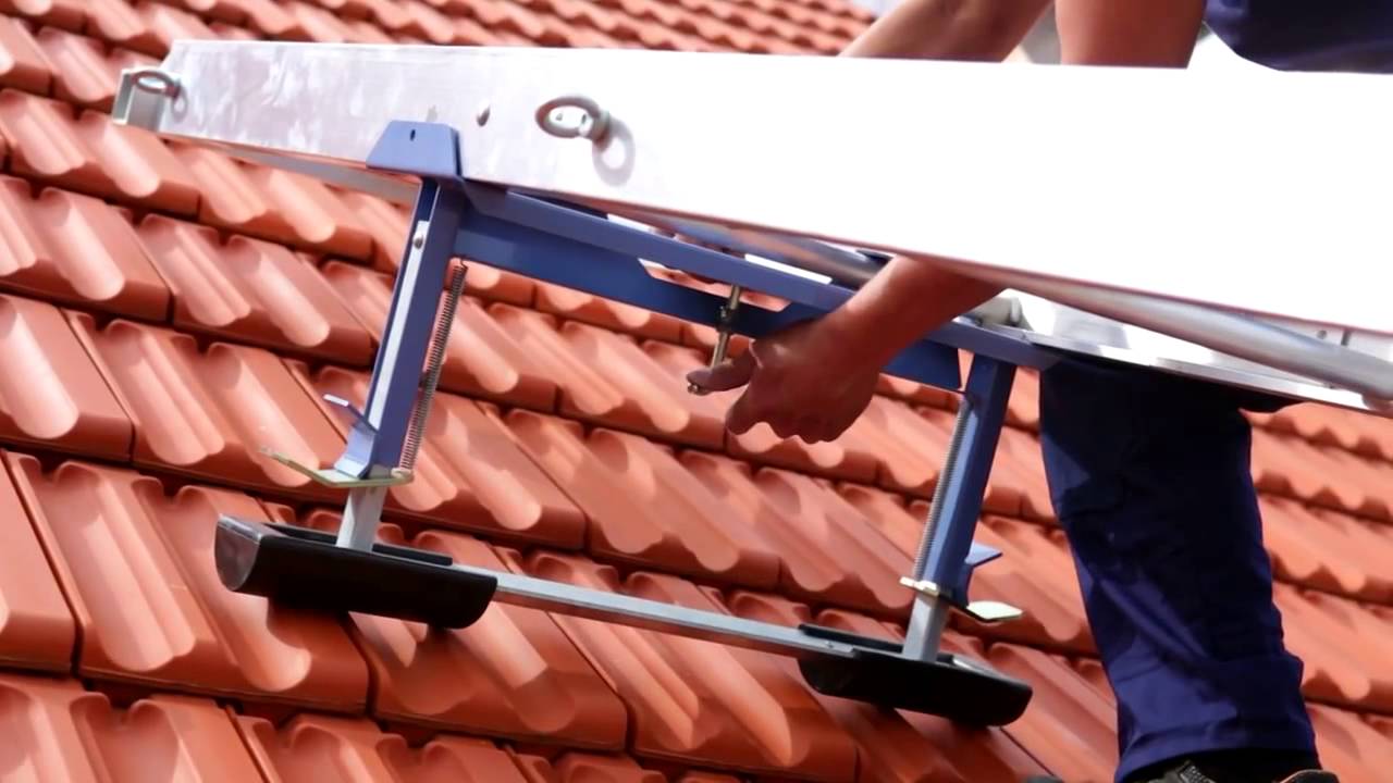 Wciągarka pochyła winda dekarska GEDA LIFT film instruktażowy
