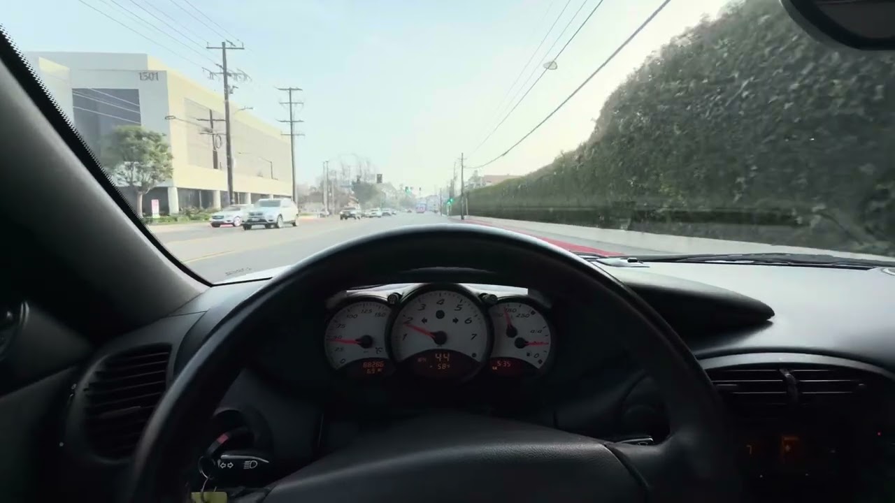1998 Porsche Boxster Driving
