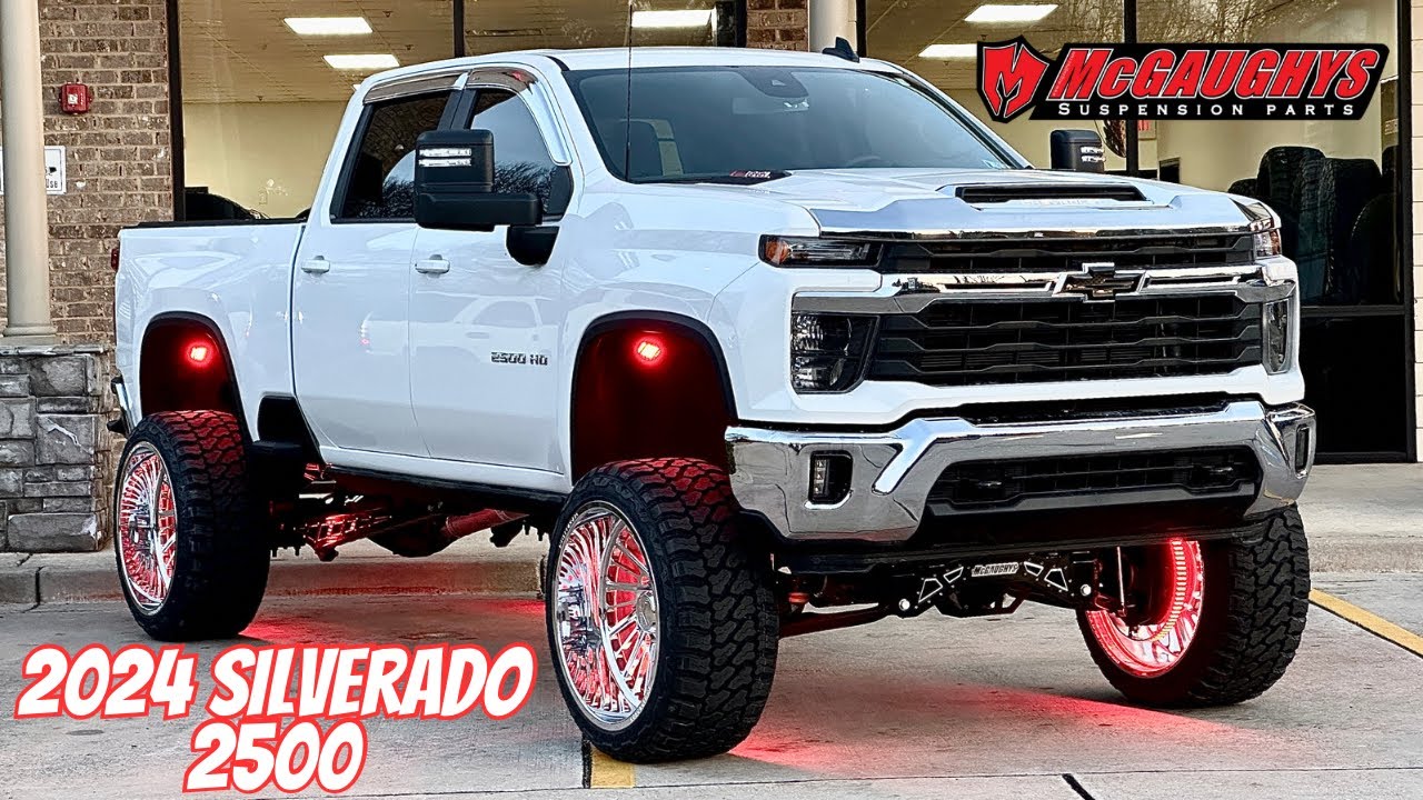 ** Lifted 2024 Chevrolet Silverado 2500 ** 9