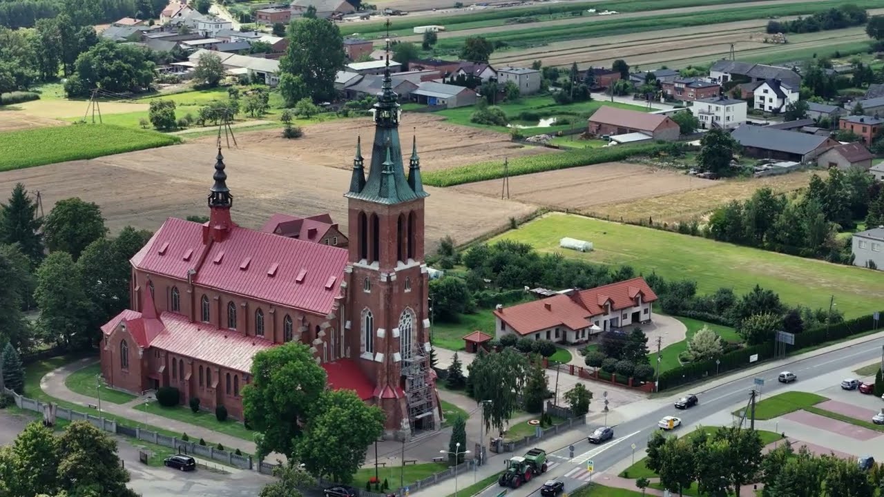 Kurowice - Kościół pw. Najświętszego Serca Jezusowego Kurowice - Church of the Sacred Heart of Jesus