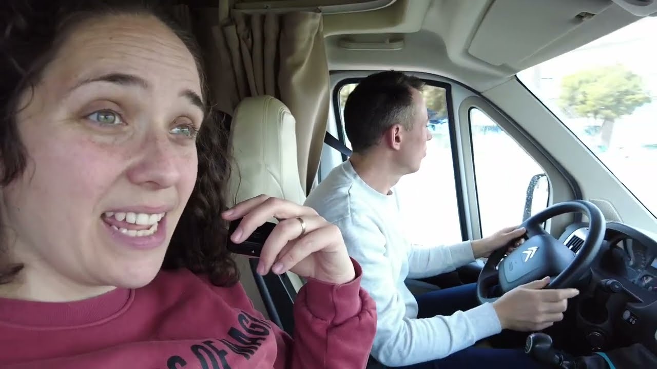 NOS TOCA PARAR 😱 Visitamos Port Saplaya en AUTOCARAVANA