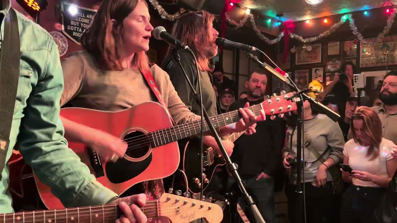 Lemonheads, “Roky,” Lucinda’s, NYC, 1/21/2026