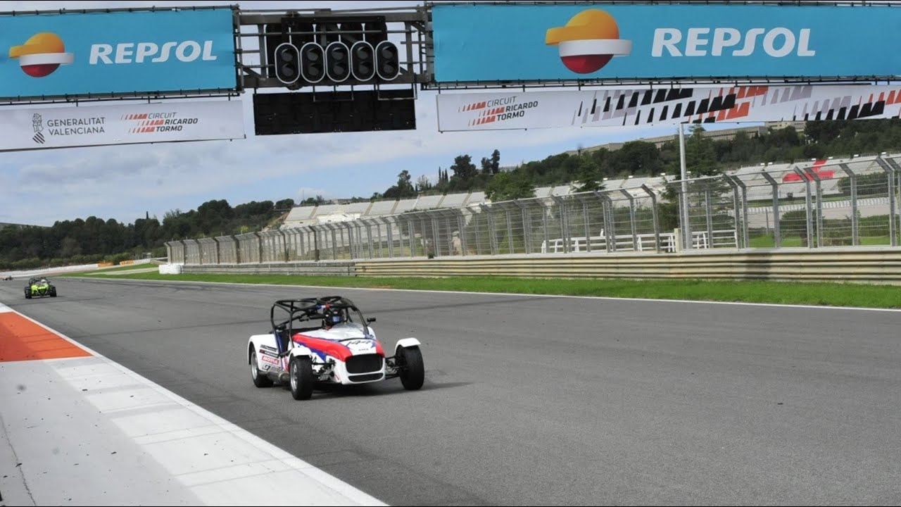 Crash et abandon en course 2 à Valencia - Arthur Dépierre #144