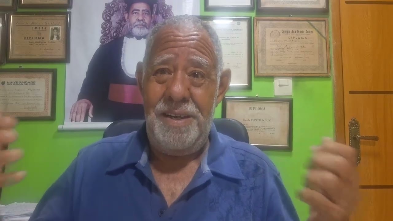 DIZ UM CÃO GULOSO QUANDO VC ABENÇOA O 