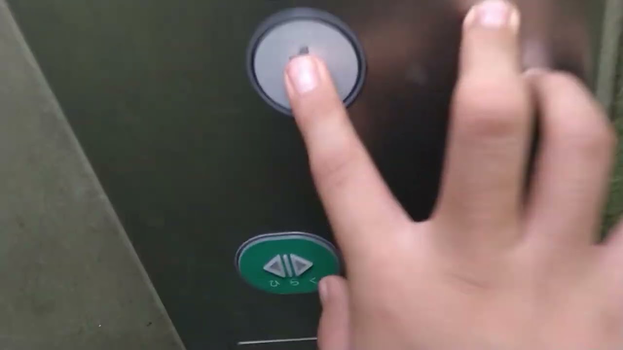 マンションのフジテックエレベータ2 